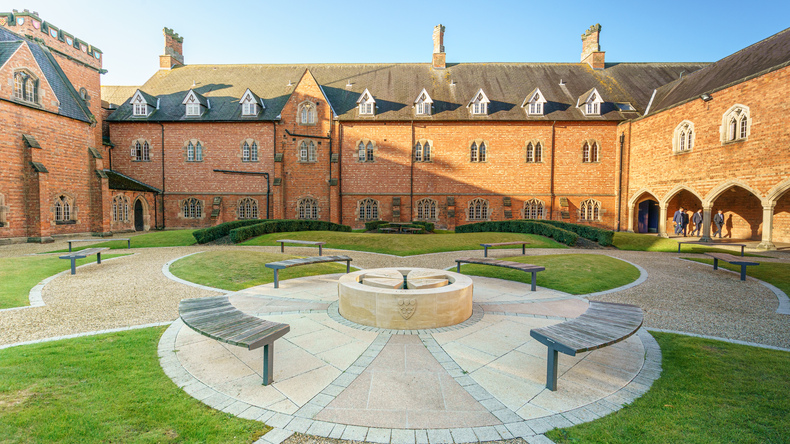 Teren szkoły Ratcliffe College 