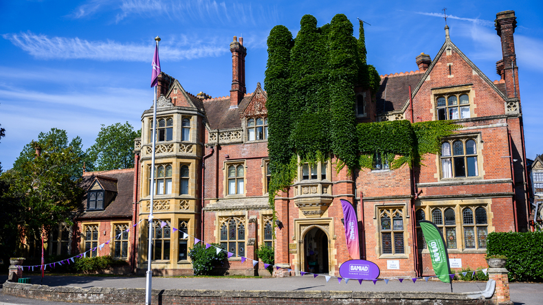 مساحات Box Hill School