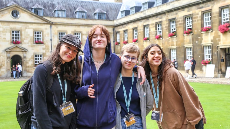 Studenter på oppdagelsesferd i Cambridge