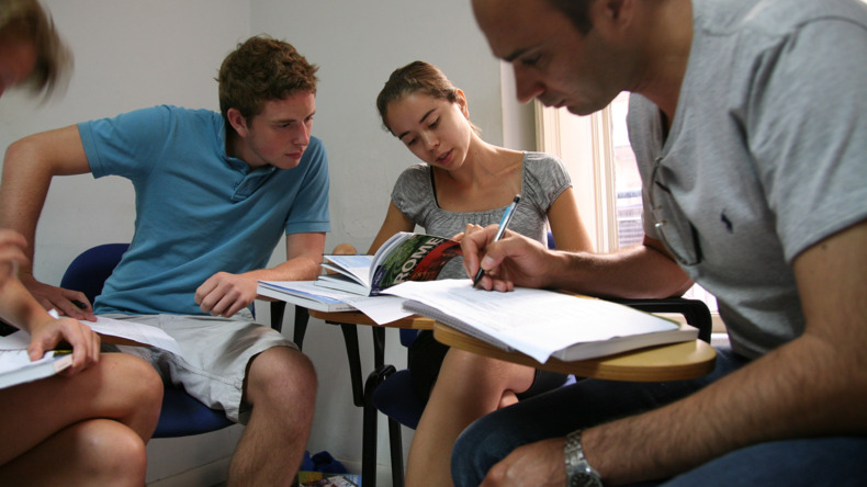 Scuola Leonardo da Vinciで学ぶ