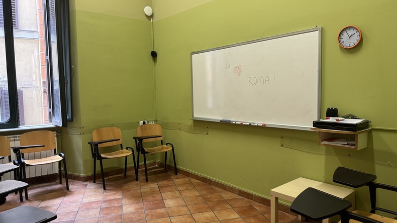 Scuola Leonardo da Vinci 教室