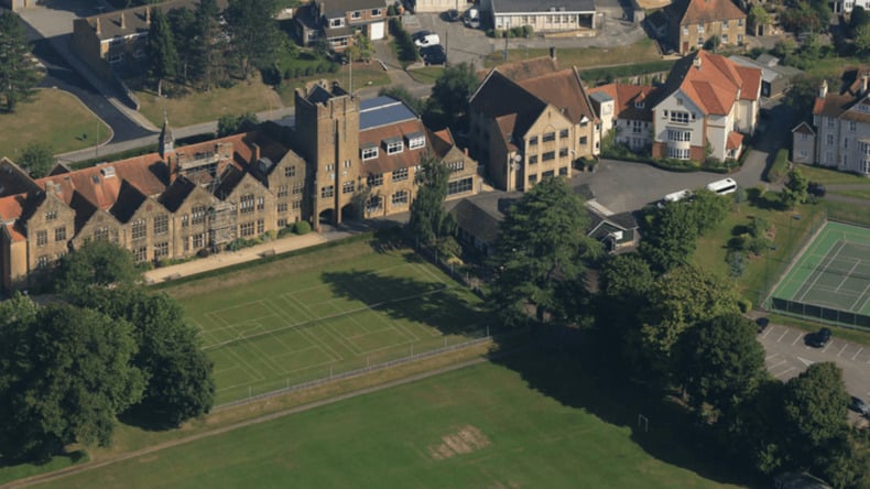 Luchtfoto van de campus