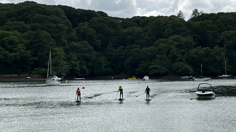 Paddle Boarding podczas programu 