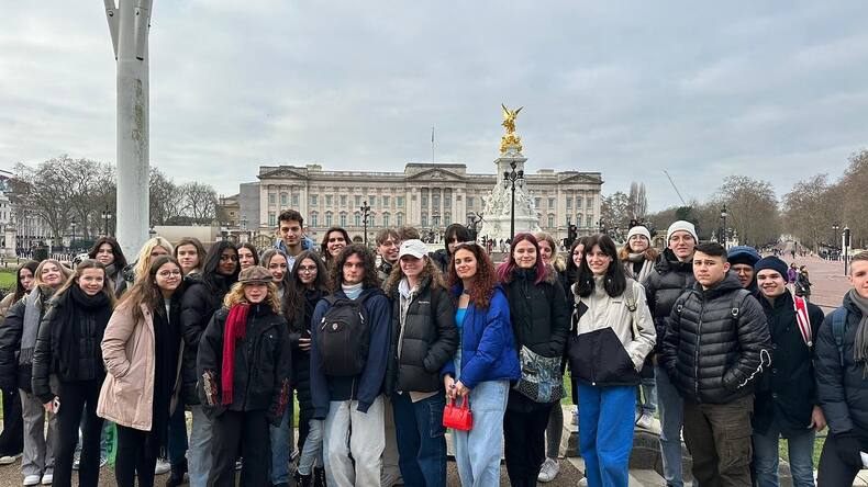 Studenter ved Buckingham Palace, utflukt til London