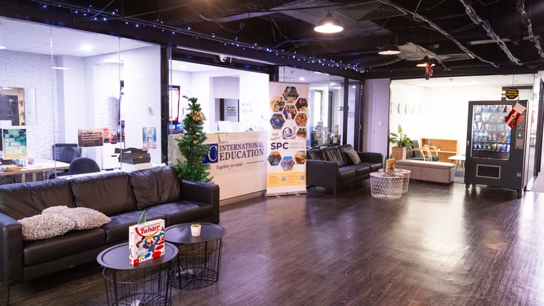 Приемная и зона ожидания