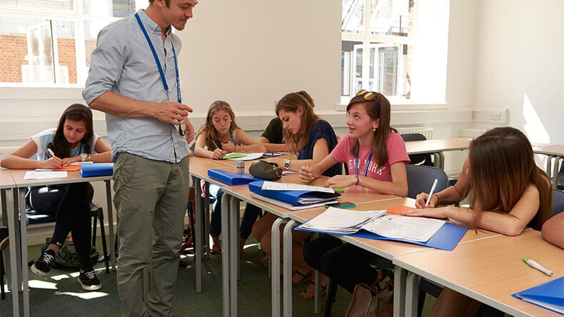 قاعة الدراسة