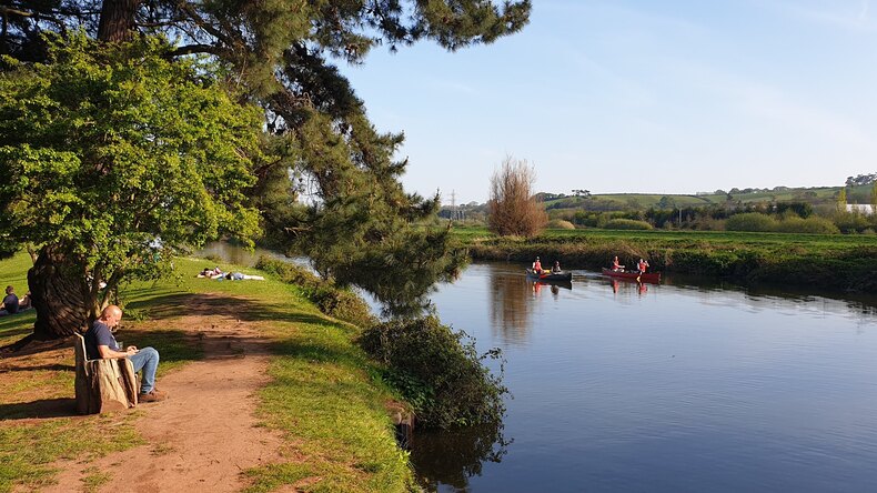 Exeteri városnézés