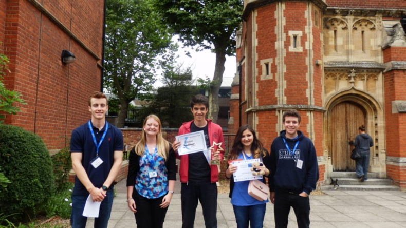 طلاب Studio Cambridge