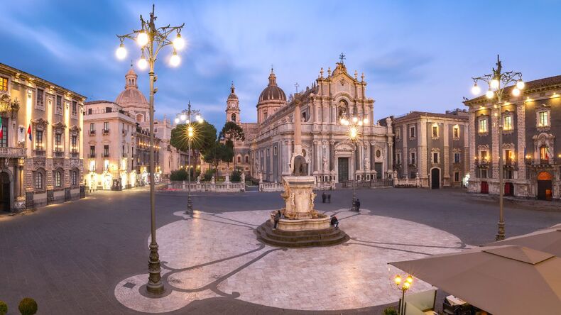 CATANIA Piazza Duomo - De kathedraal