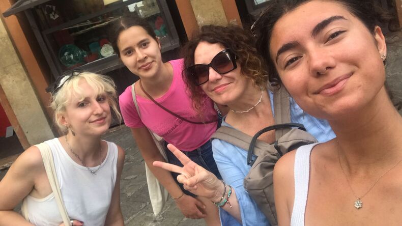 Iskolán kívüli tevékenységek: Bologna