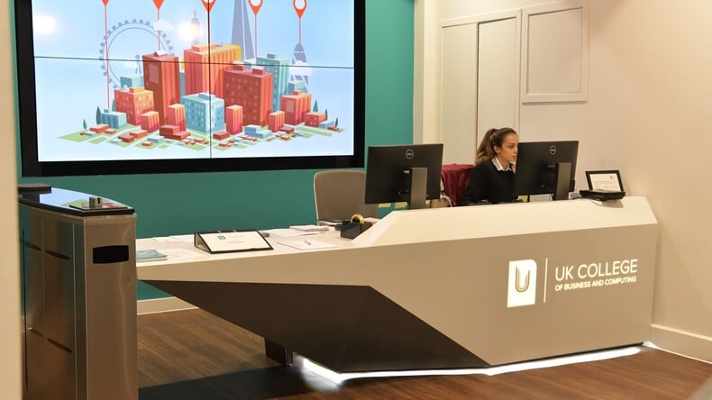 Receptionen er