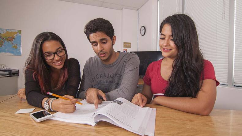 VanWest Vancouver studenter 1