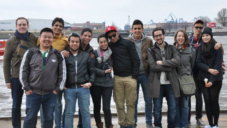 Etudiants F+U Academy of Languages 