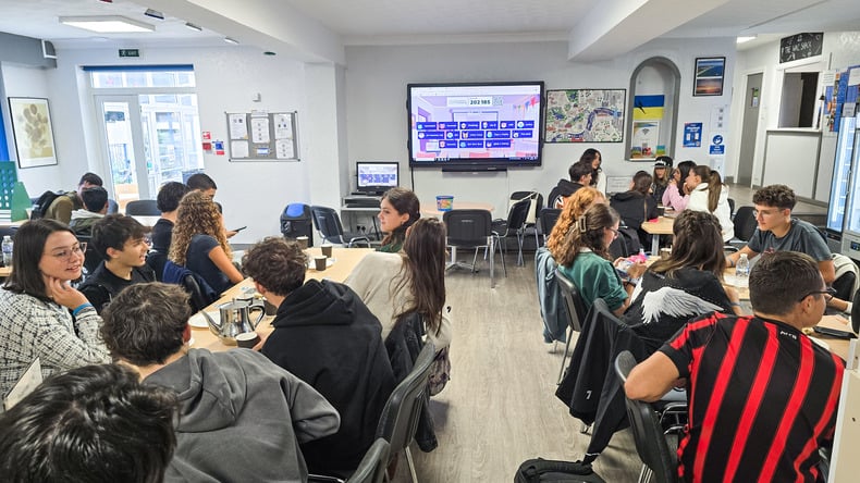 Krémes tea és kvíz