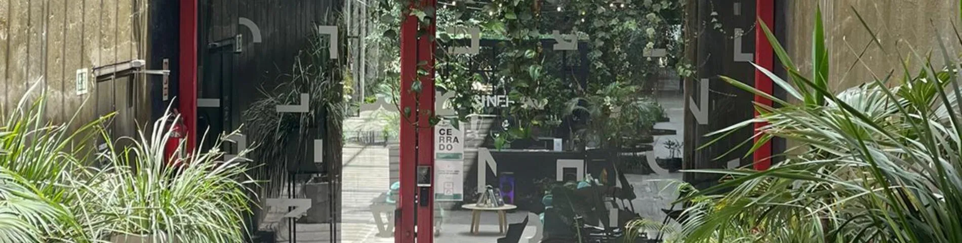 Centro de Enseñanza de Español La Herradura画像1
