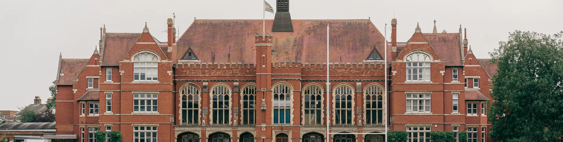 Oxford Spires Junior Centre - Bedford School picture 1