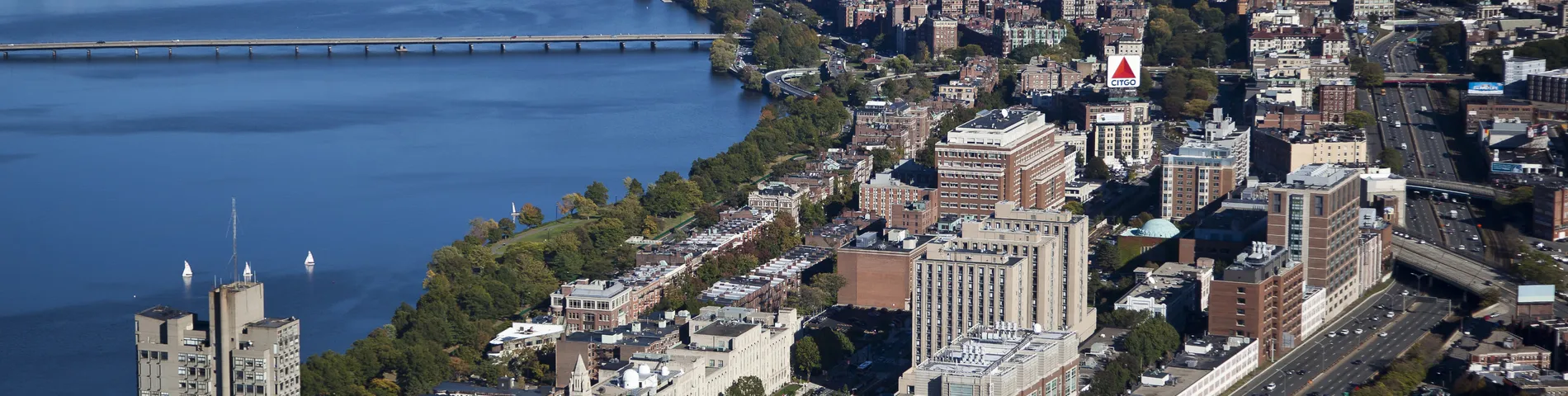 Oxford Spires Junior Centre - Boston University afbeelding 1