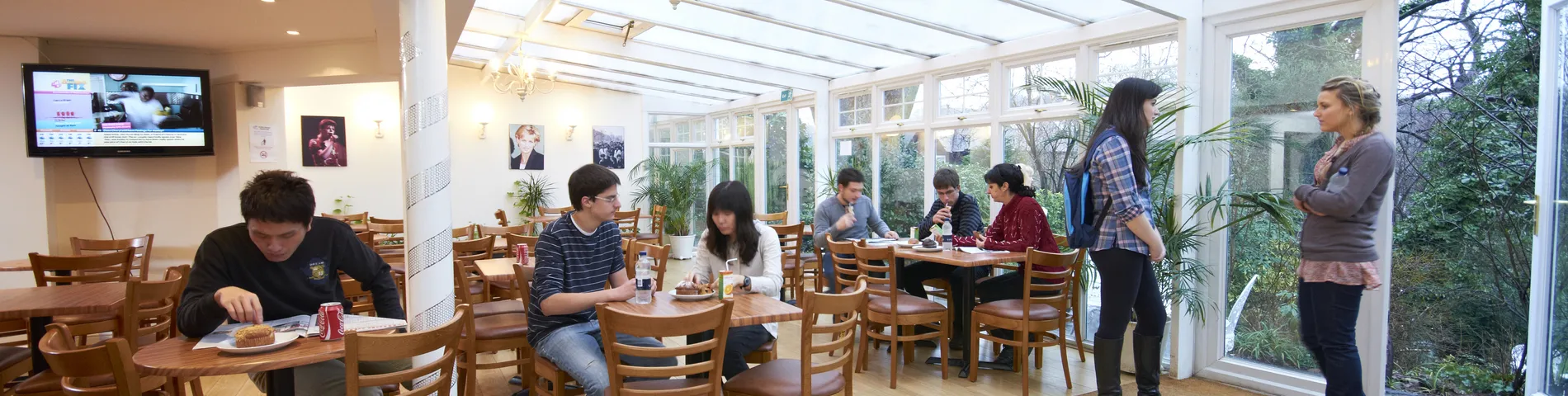 St Giles International - Highgate صورة 1