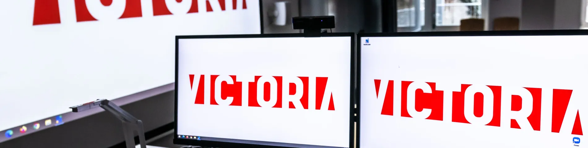 VICTORIA -  Academy of Languages صورة 1