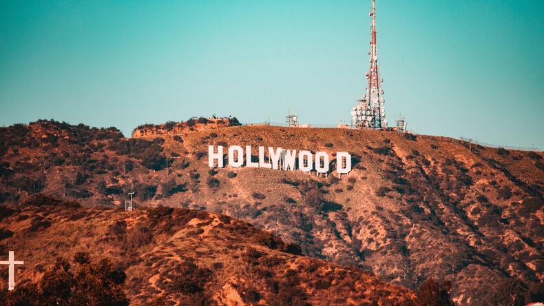 Napis Hollywood