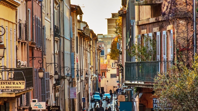 Miejskie życie w Aix-en-Provence
