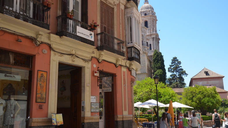 Academia CILE - Entrada