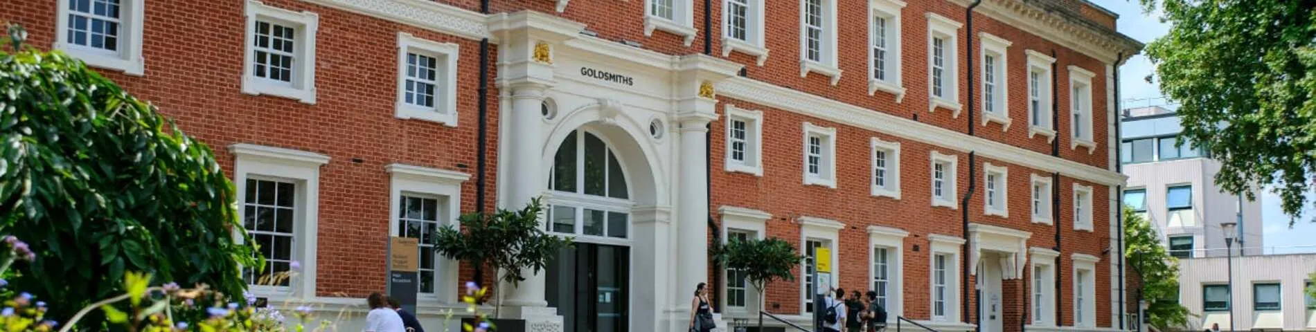 Oxford International Education Junior Centre - Goldsmiths bild 1