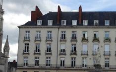 Principales destinos: Nantes (miniatura de la ciudad)