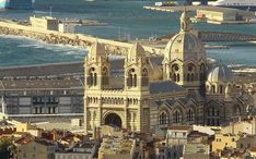 Topp destinasjoner: Marseille (by miniatyrbilde)