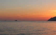 热门地区: 萨勒诺 (城市缩略图)