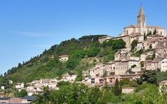 Todi (by miniatyrbilde)