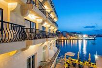 Gillieru Harbor Hotel Seaview（中期）, Alpha School of English, 圣保卢斯湾