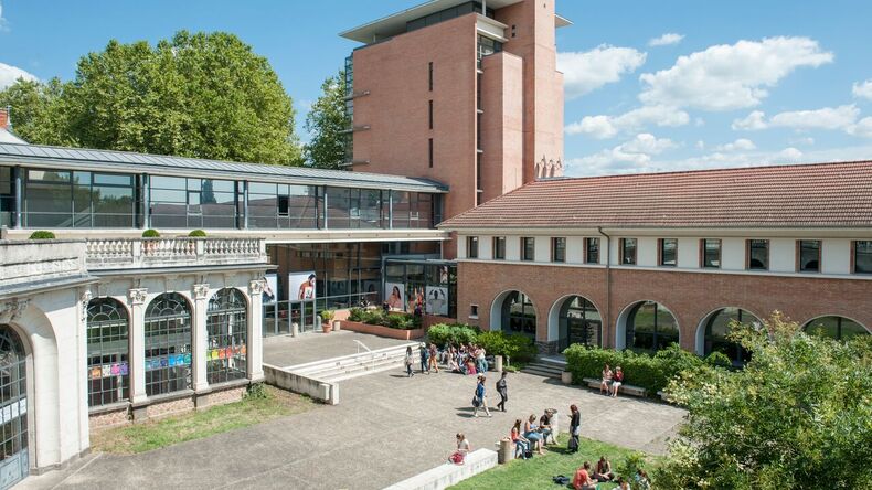 Cavilam 维希语言培训学校法国 条评价